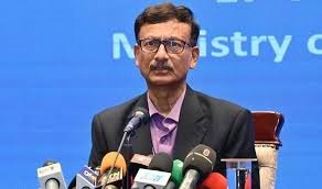 চীন থেকে অস্ত্র কিনলে নিষেধাজ্ঞার আশঙ্কা দেখছে না সরকার: পররাষ্ট্র উপদেষ্টা